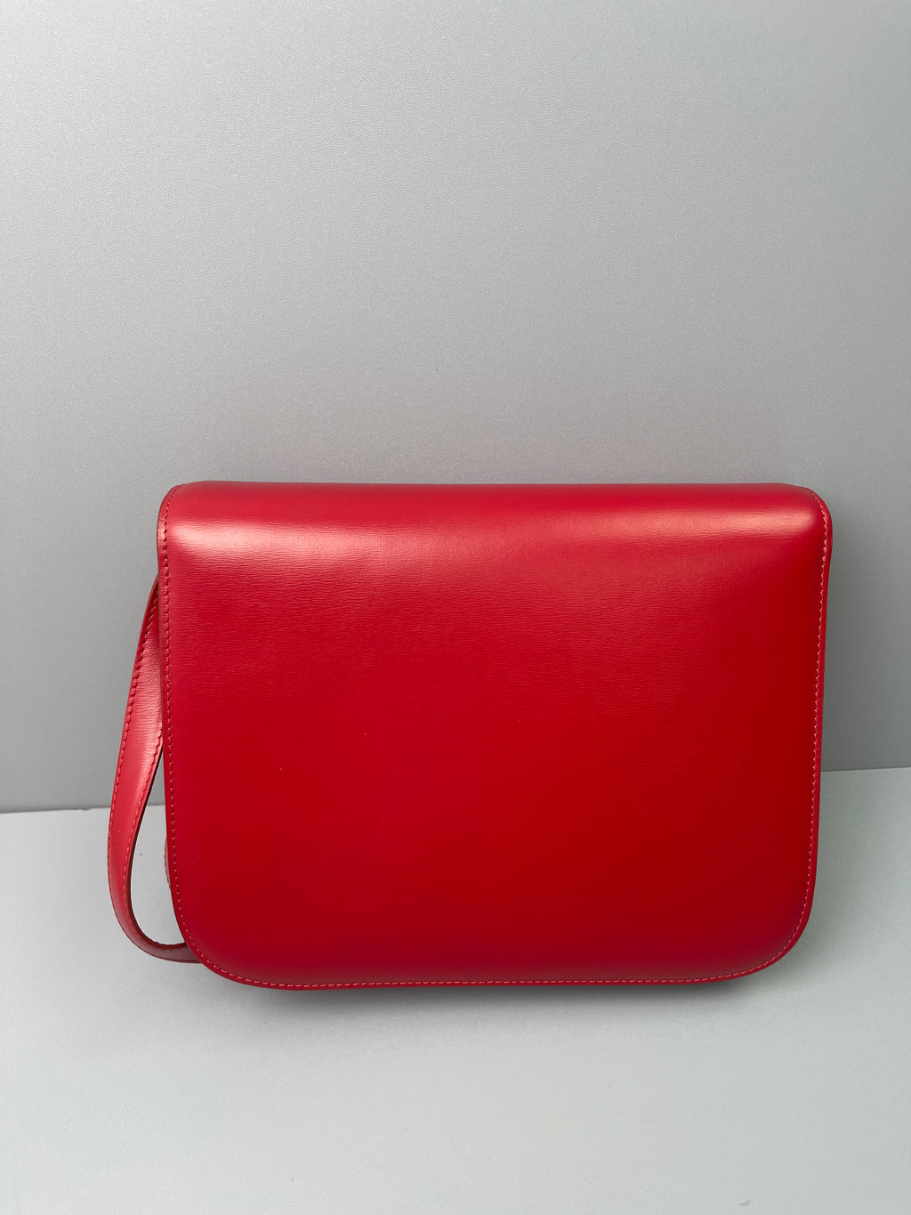 Pre-Owned Celine Classic Box  Flap Bag  15391896