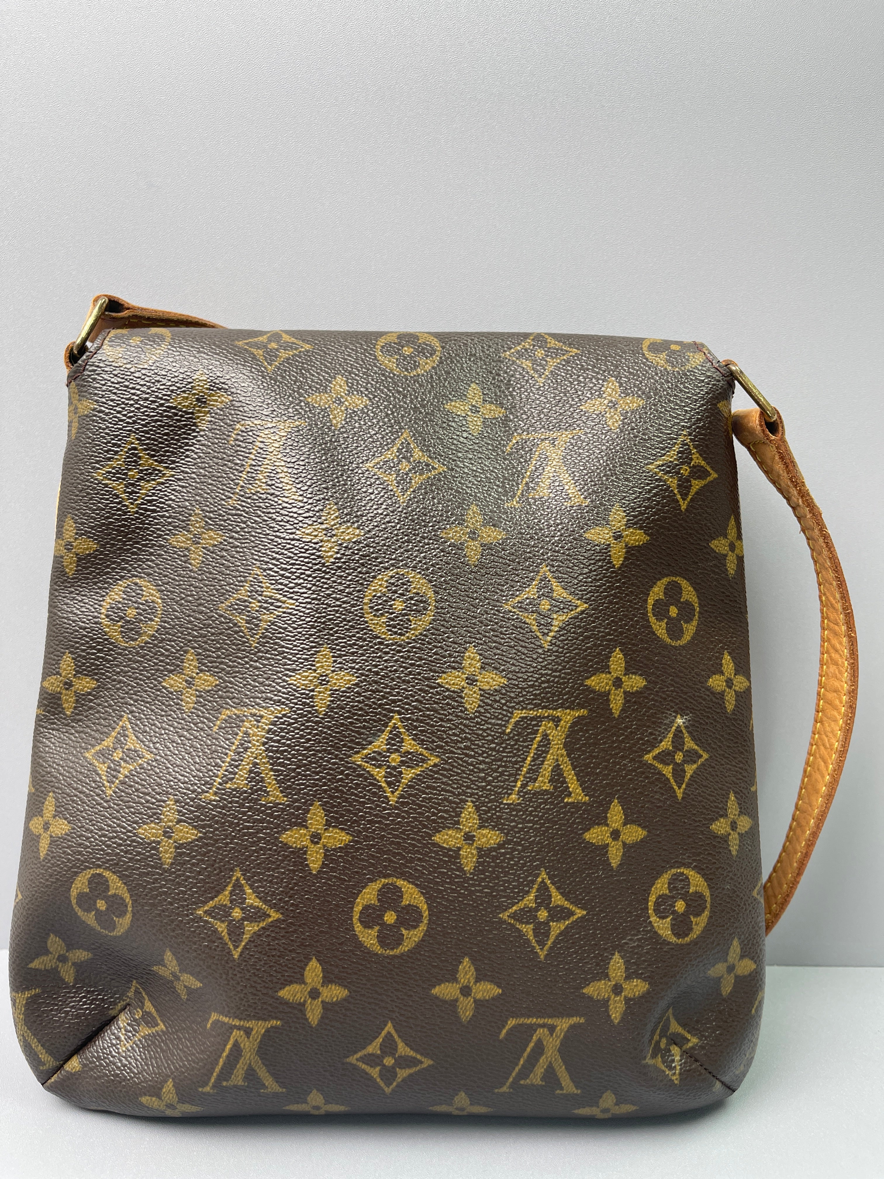 Pre-Owned Louis Vuitton  Crossbody Shoulder Bag83696558