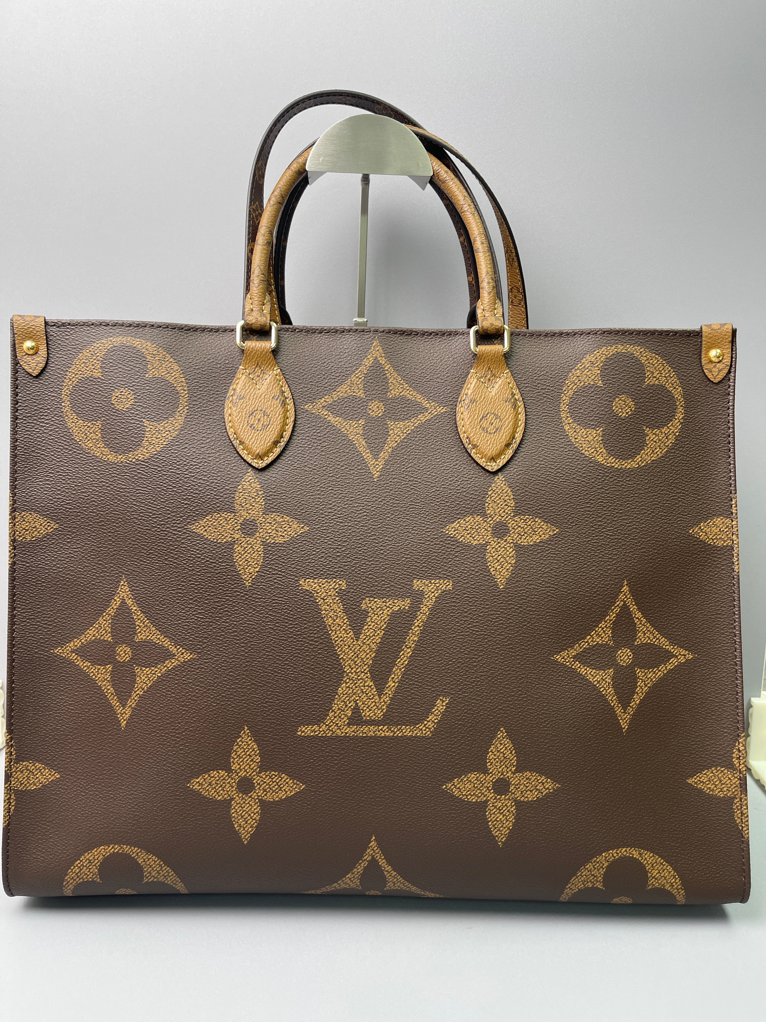 Pre-Owned Louis Vuitton OnTheGo GM Tote Bag98055595