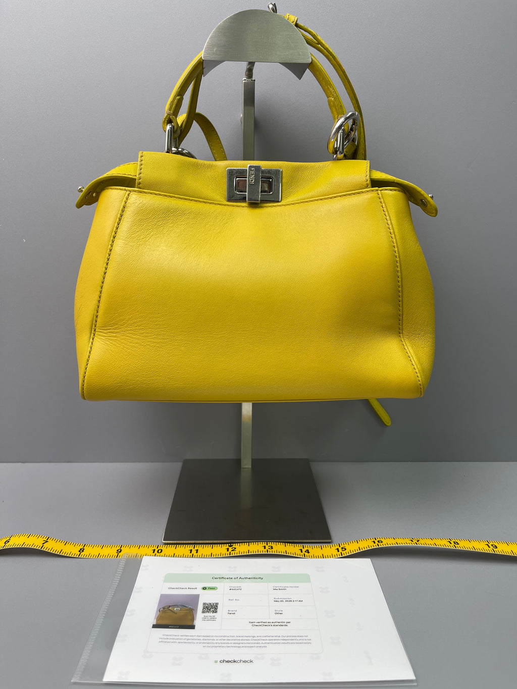 Pre-Owned Fendi  Leather Yellow Satchel Handbag50030217
