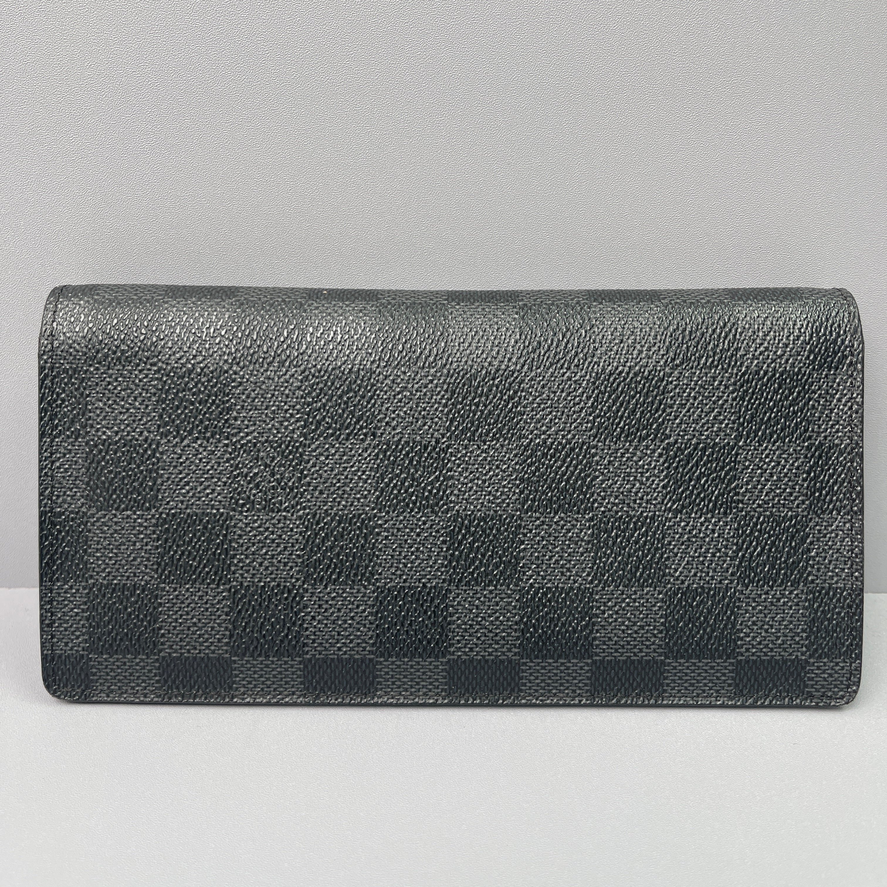 Pre-Owned Louis Vuitton Brazza Long Wallet 76315745