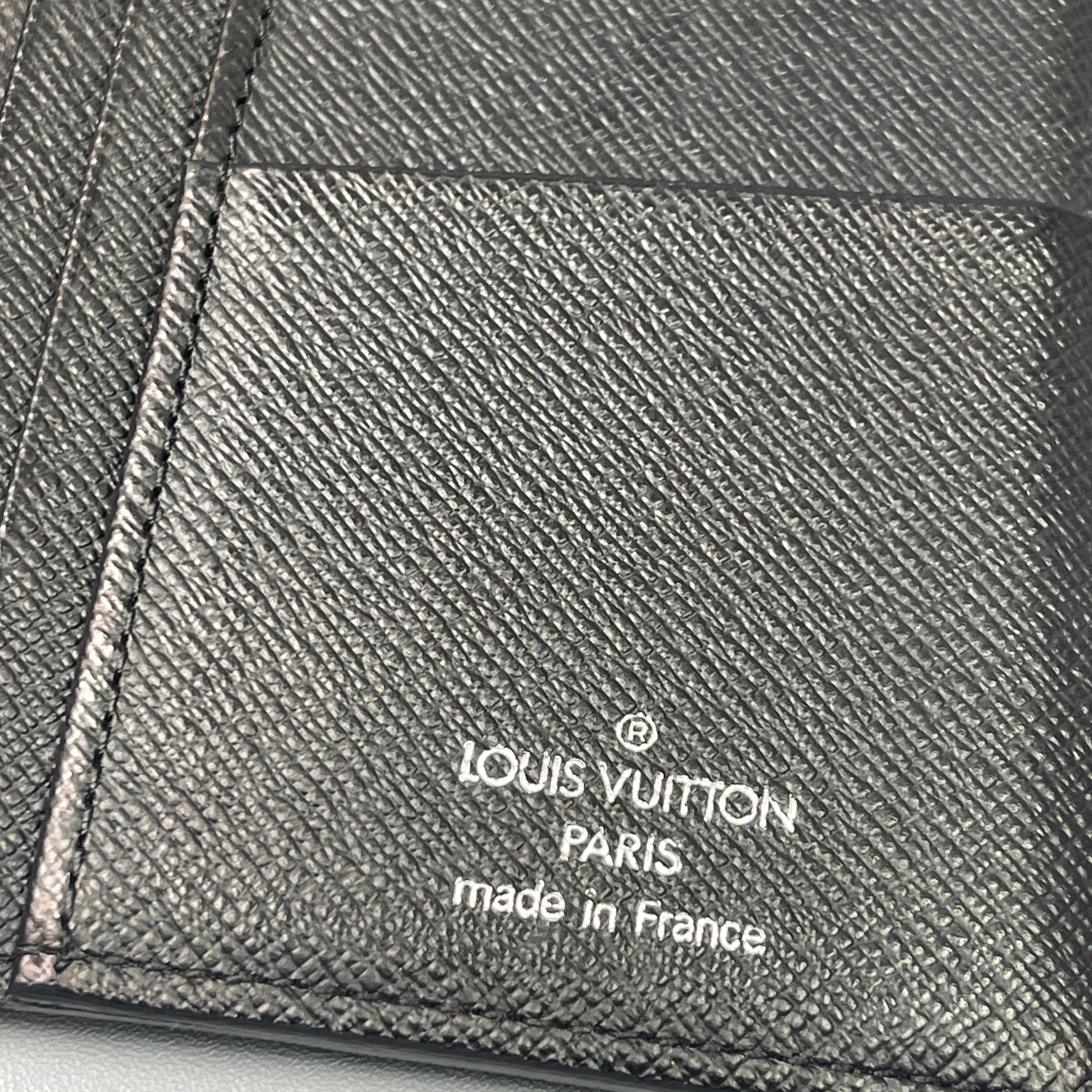 Pre-Owned Louis Vuitton Brazza Long Wallet 76315745